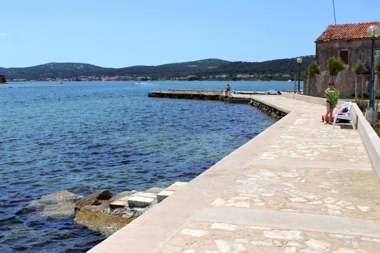 Rooms By The Sea Pasman - 8223 Exterior foto