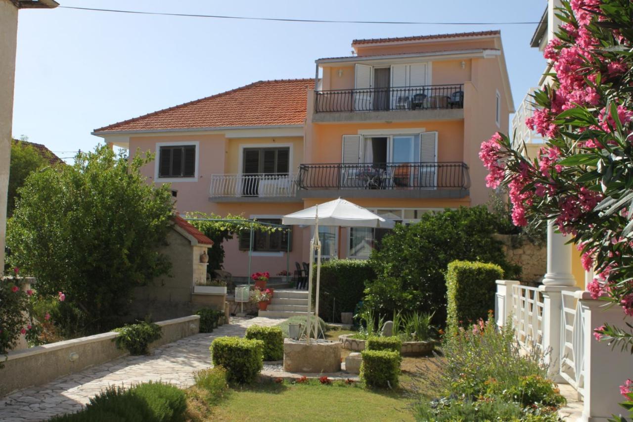Rooms By The Sea Pasman - 8223 Exterior foto